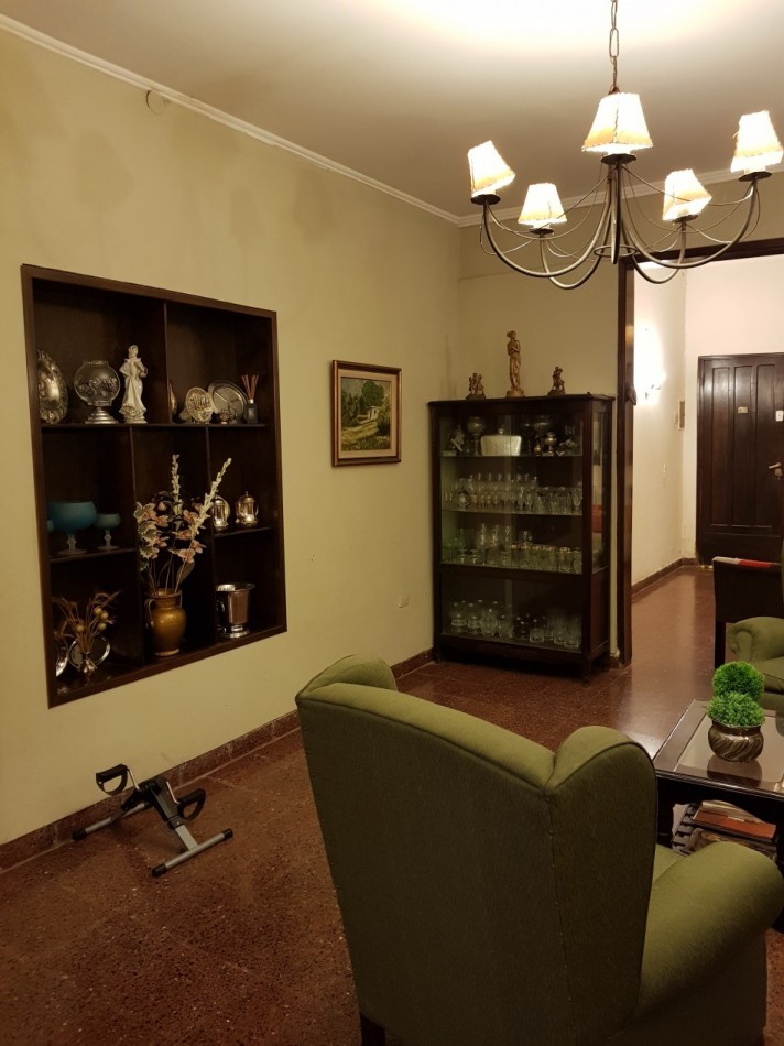 Casa a 3 cuadras plaza Urquiza