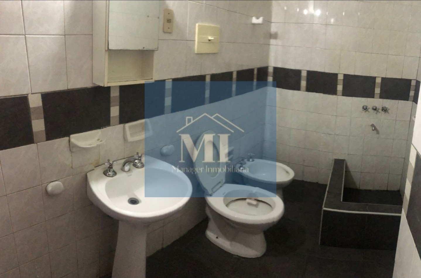 Alquilo 2 Dormitorios sin expensas